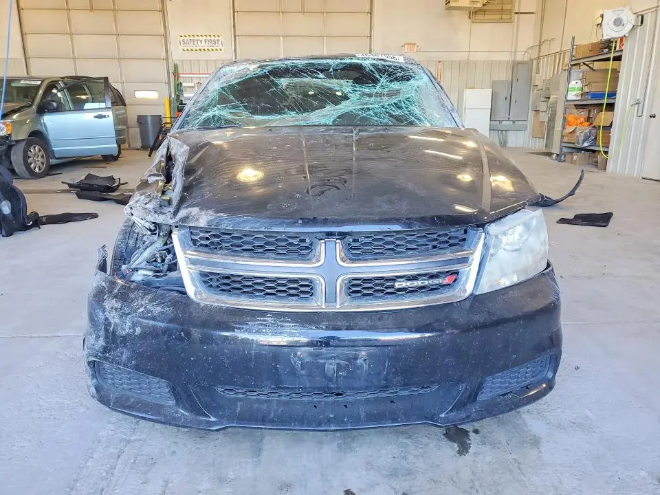 2014 DODGE AVENGER SE  