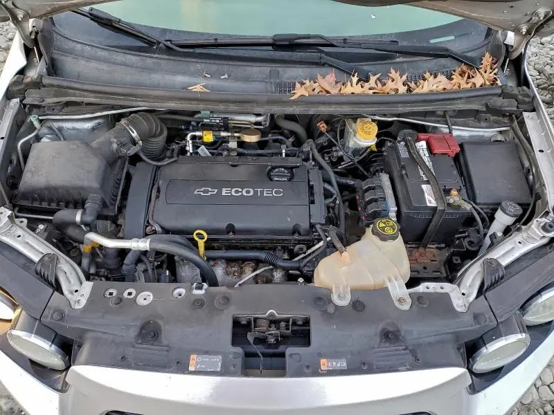 2013 CHEVROLET SONIC LT  