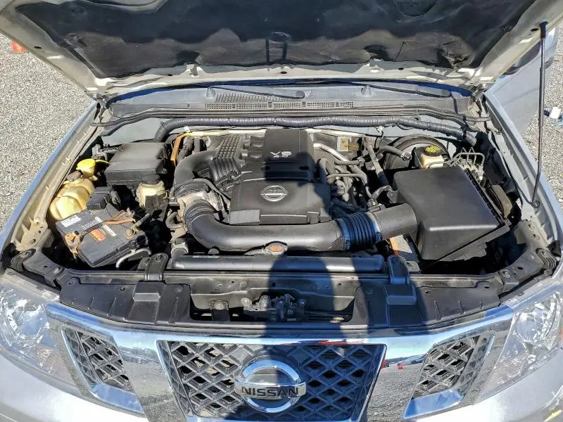 2016 NISSAN FRONTIER S  