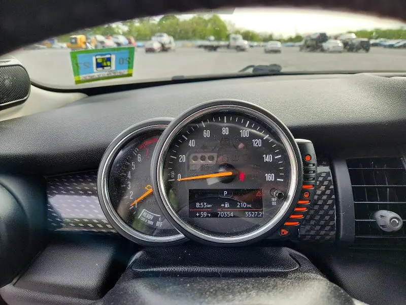 2015 MINI COOPER S  