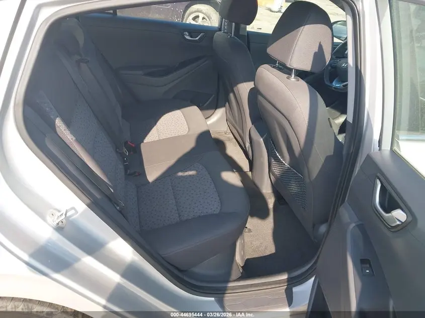 2017 HYUNDAI IONIQ HYBRID SEL