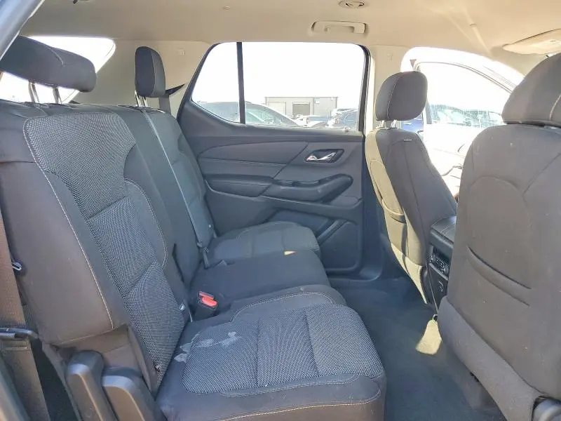 2018 CHEVROLET TRAVERSE LS  