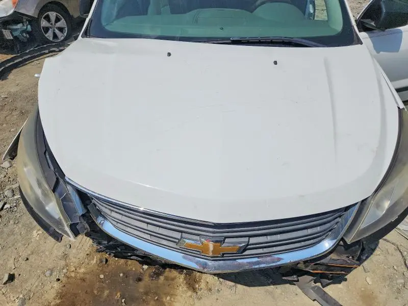 2016 CHEVROLET TRAVERSE LS  