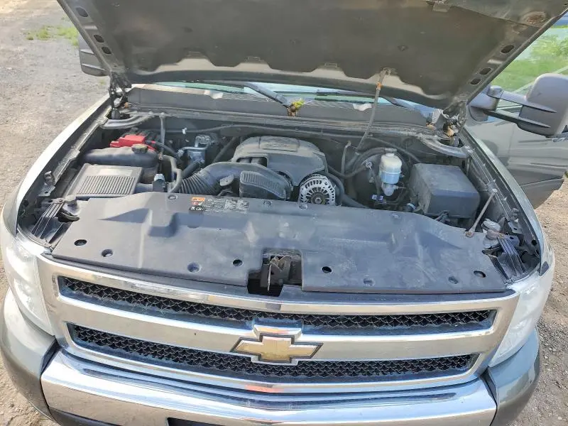 2011 CHEVROLET SILVERADO K1500 LT  