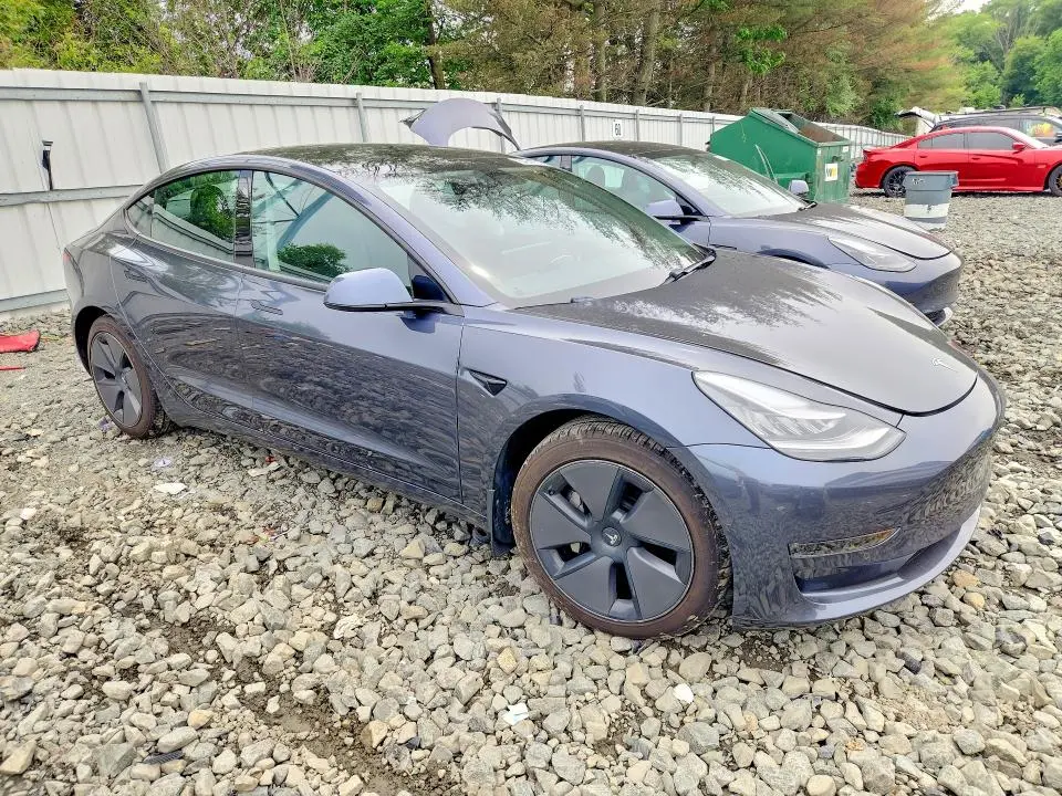 2021 TESLA MODEL 3   