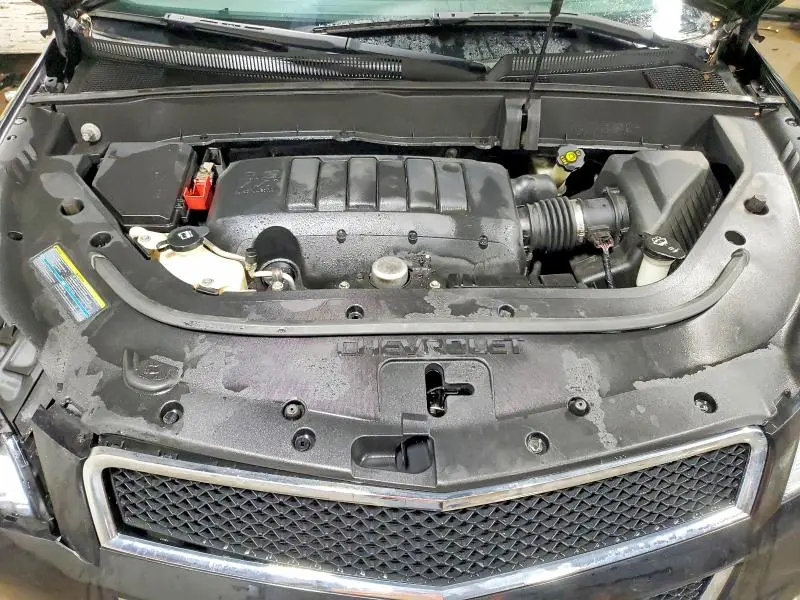 2010 CHEVROLET TRAVERSE LT  