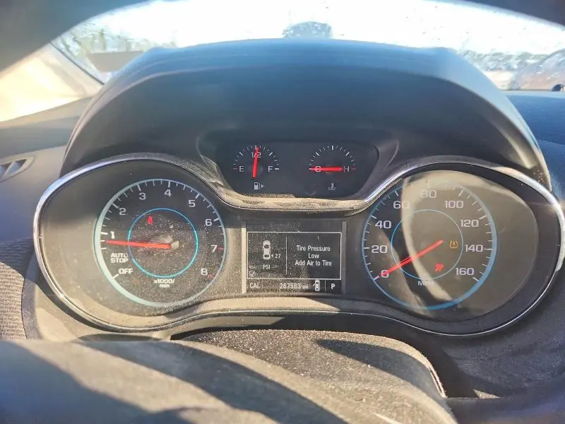 2017 CHEVROLET CRUZE LT  