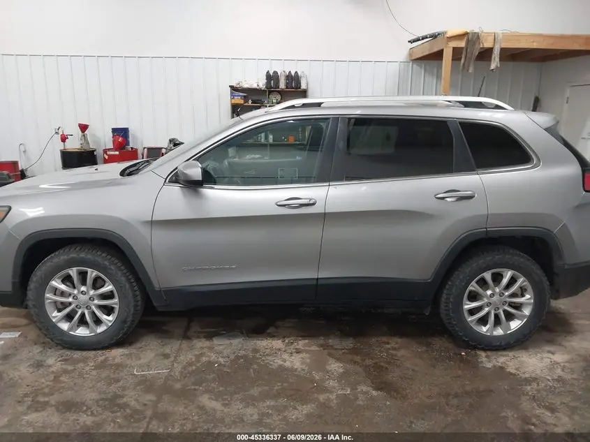 2019 JEEP CHEROKEE LATITUDE 4X4