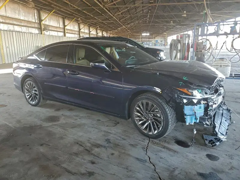 2024 LEXUS ES 300H BASE  