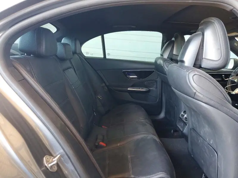 2022 MERCEDES-BENZ C 300  