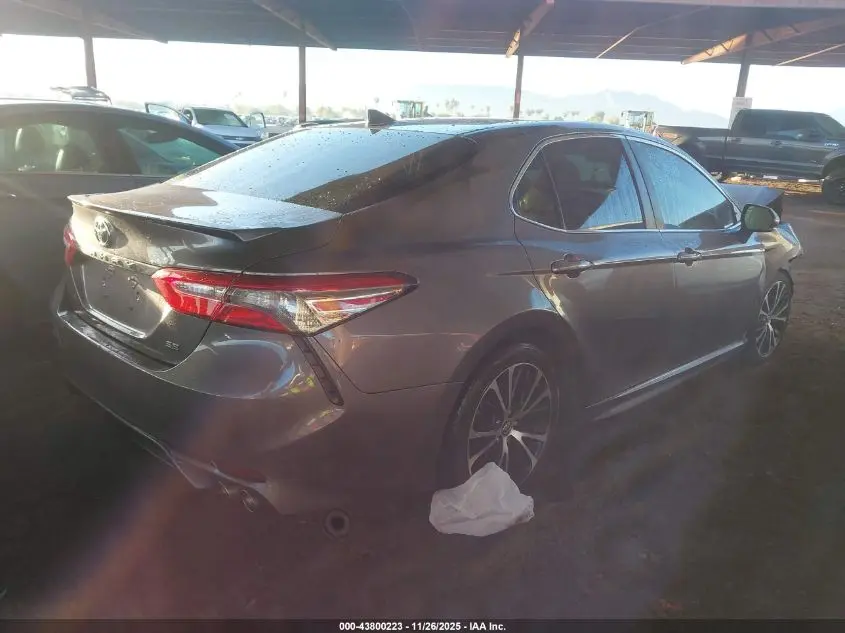 2019 TOYOTA CAMRY SE