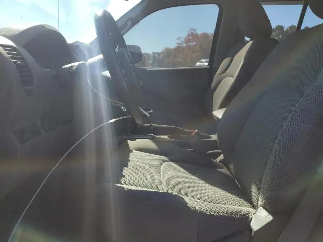 2012 NISSAN FRONTIER S  