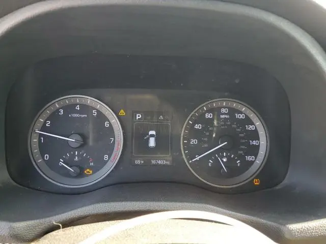 2018 HYUNDAI TUCSON SE  
