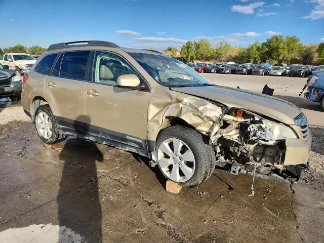 2010 SUBARU OUTBACK 2.5I PREMIUM  
