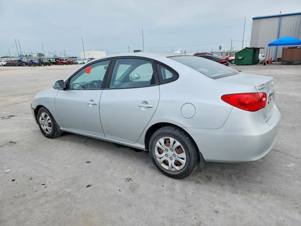 2010 HYUNDAI ELANTRA GLS  