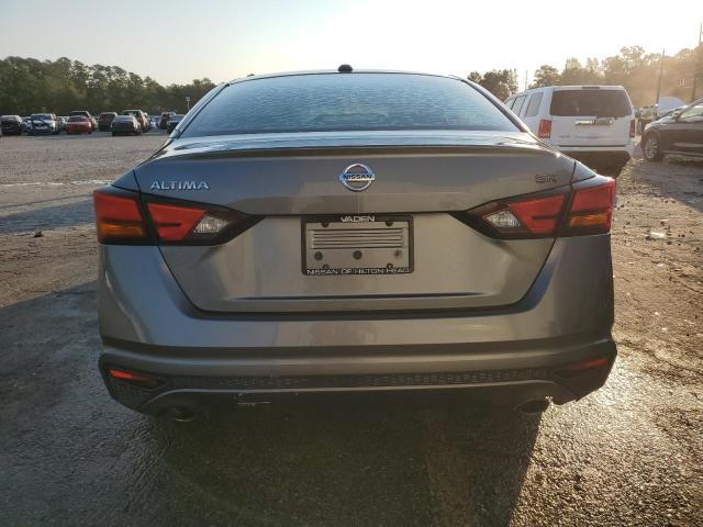 2019 NISSAN ALTIMA SR