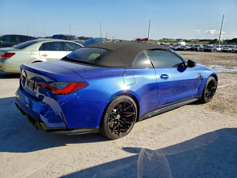 2022 BMW M4 COMPETITION  