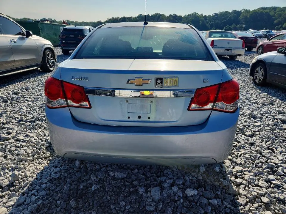 2011 CHEVROLET CRUZE LT  