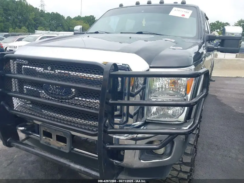 2012 FORD F-250 LARIAT