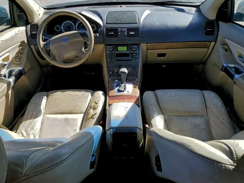 2011 VOLVO XC90 3.2  