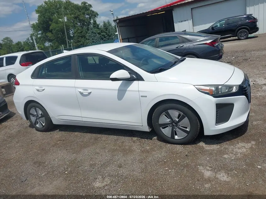 2018 HYUNDAI IONIQ HYBRID BLUE