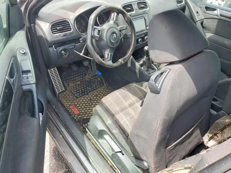 2010 VOLKSWAGEN GTI   