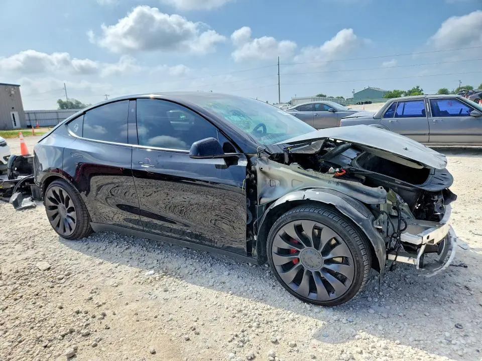 2023 TESLA MODEL Y   
