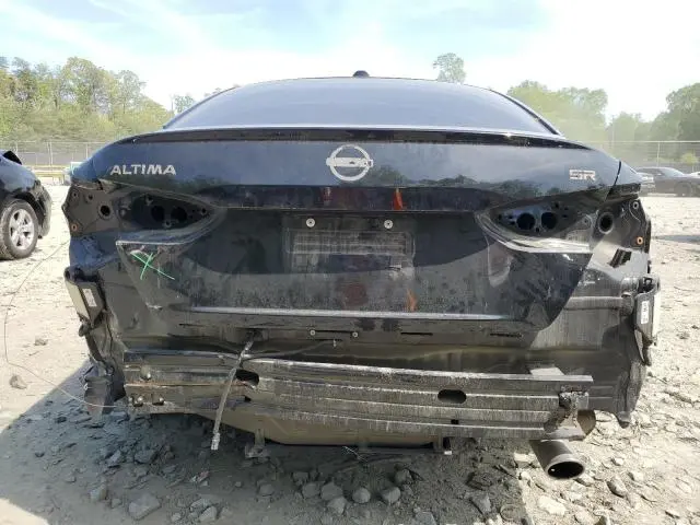 2024 NISSAN ALTIMA SR  