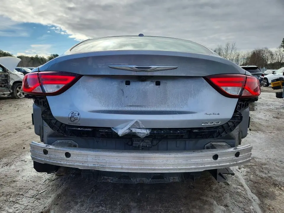 2015 CHRYSLER 200 LIMITED  