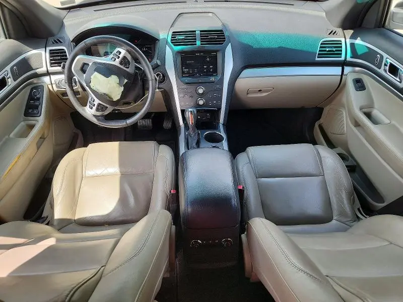 2011 FORD EXPLORER XLT  