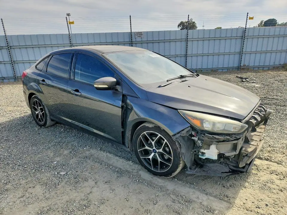 2017 FORD FOCUS SEL  