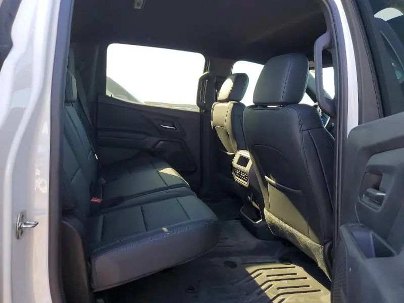 2024 CHEVROLET SILVERADO   