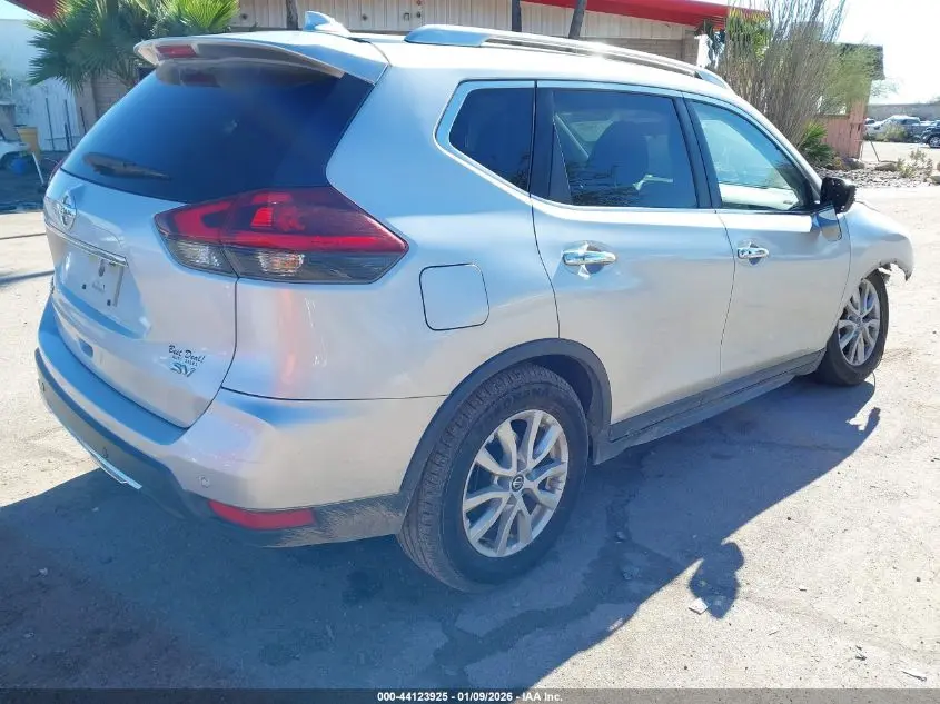 2019 NISSAN ROGUE SV