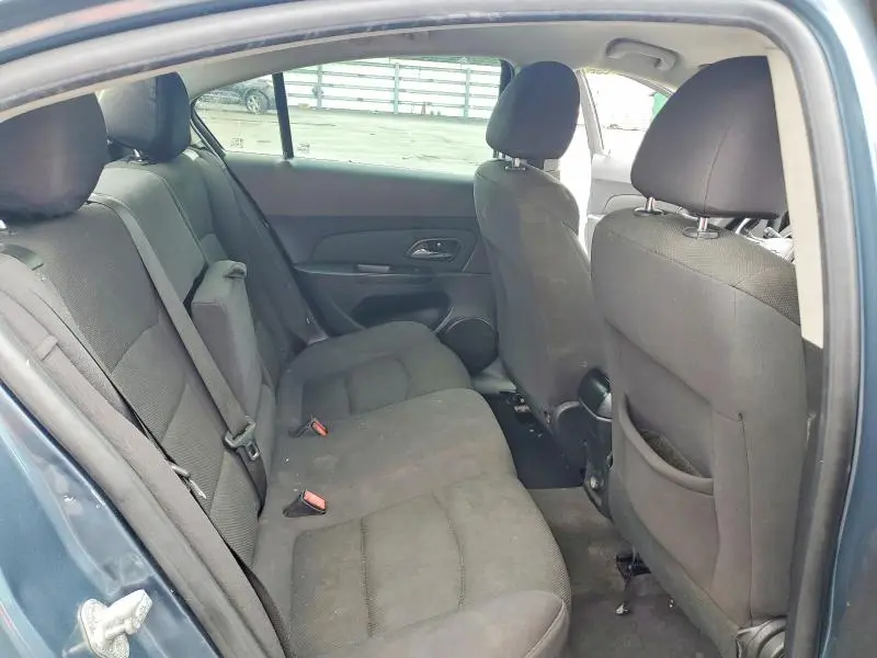 2012 CHEVROLET CRUZE LT  