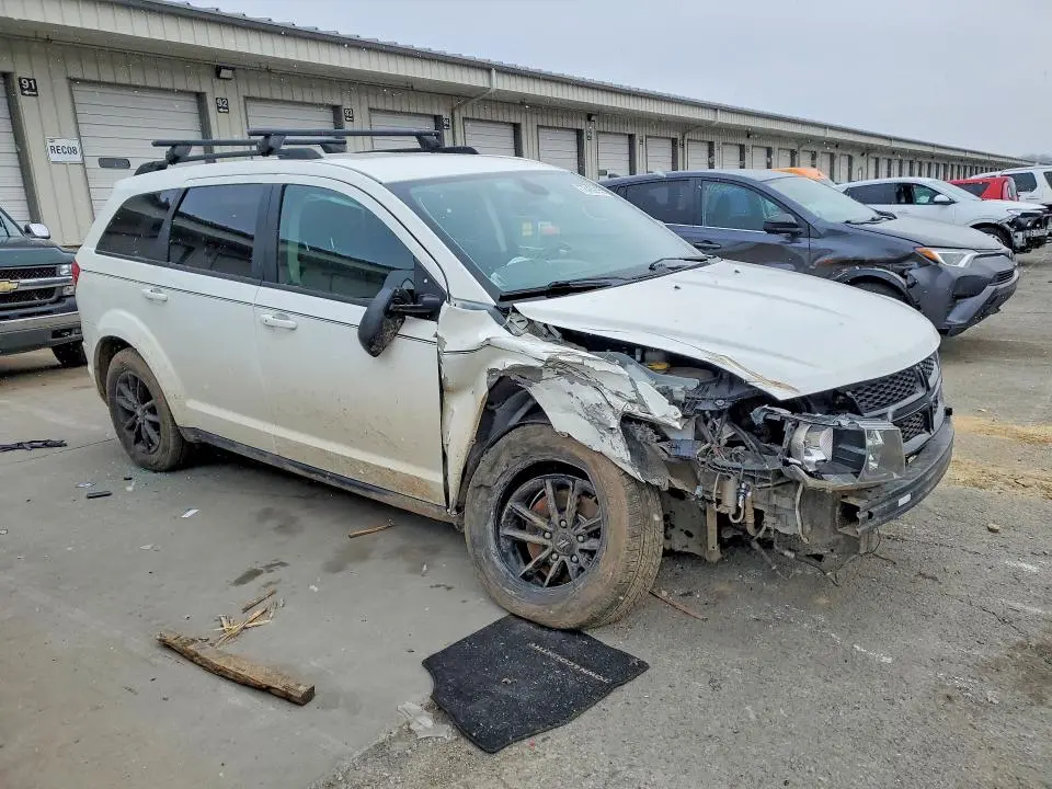 2020 DODGE JOURNEY SE  