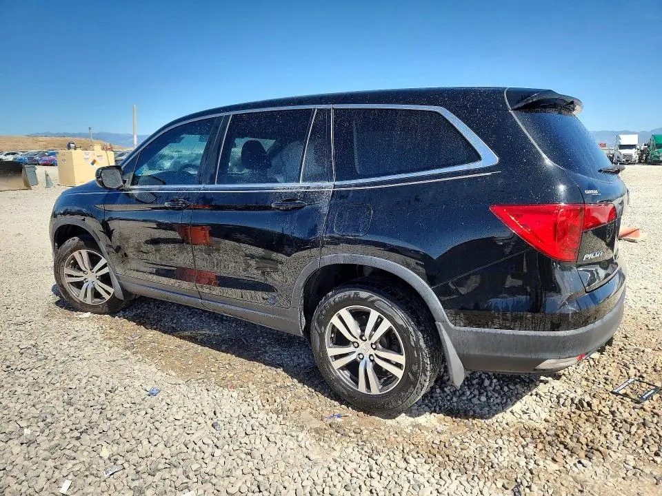 2017 HONDA PILOT EX  