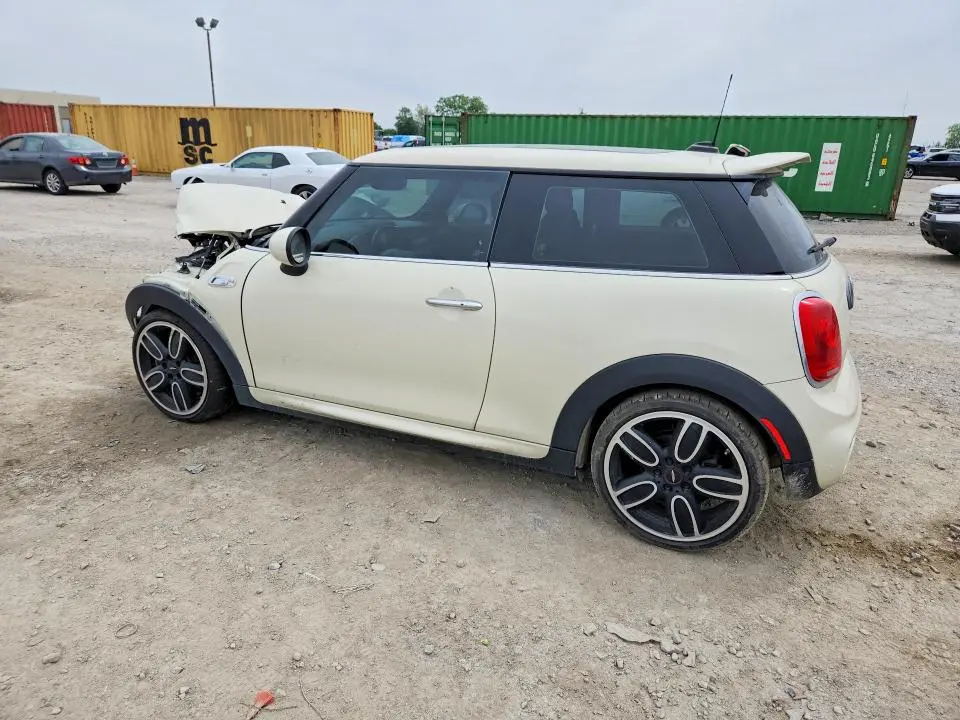2018 MINI COOPER S  