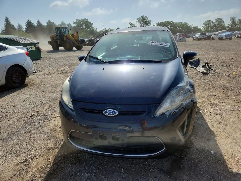 2011 FORD FIESTA SES  