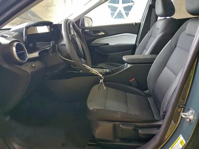 2025 CHEVROLET TRAX 1LT  