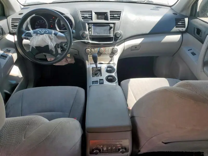 2013 TOYOTA HIGHLANDER BASE  