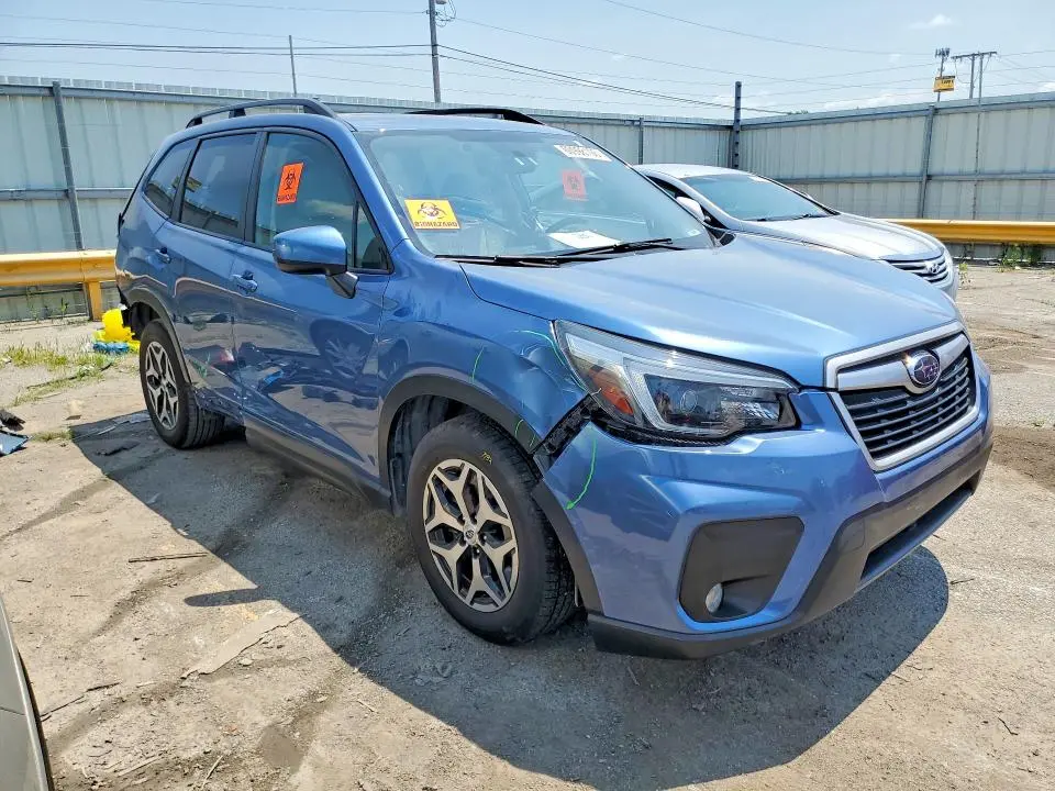 2021 SUBARU FORESTER PREMIUM  