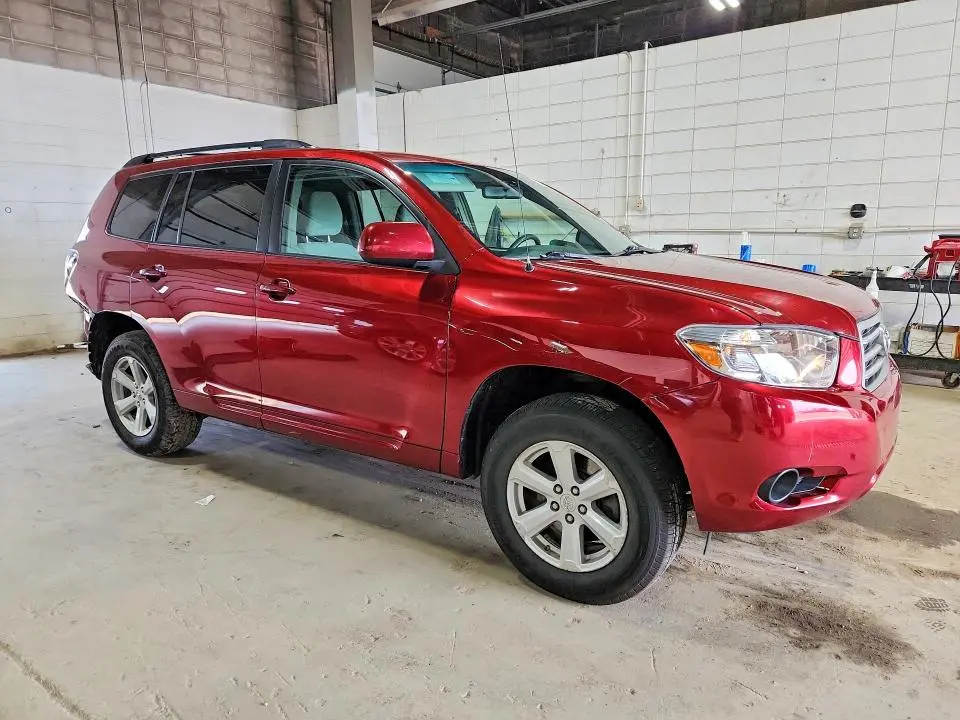 2010 TOYOTA HIGHLANDER BASE  