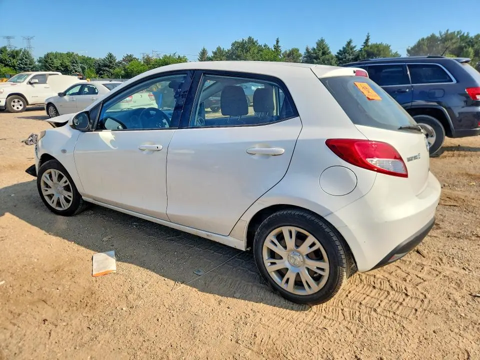 2011 MAZDA MAZDA2   