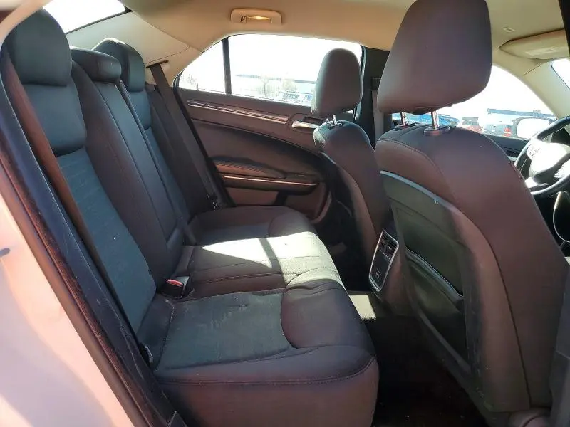 2018 CHRYSLER 300 TOURING  