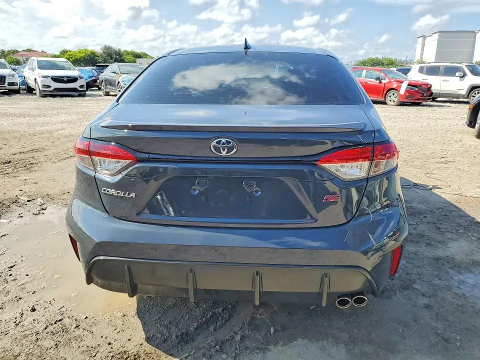 2026 TOYOTA COROLLA SE  