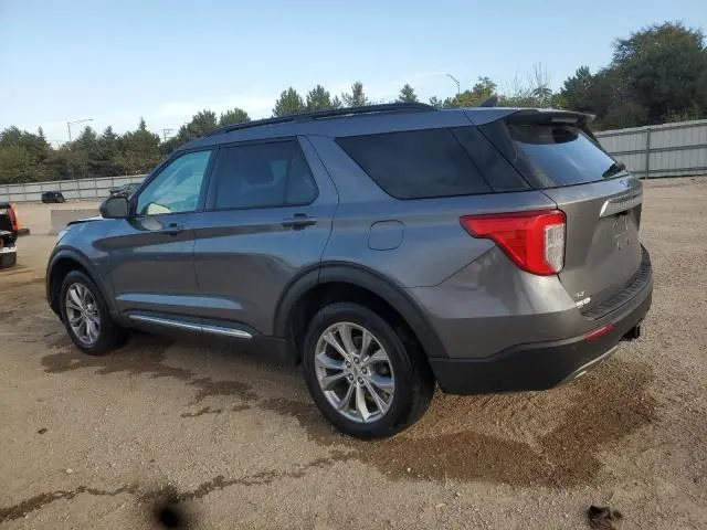 2022 FORD EXPLORER XLT  
