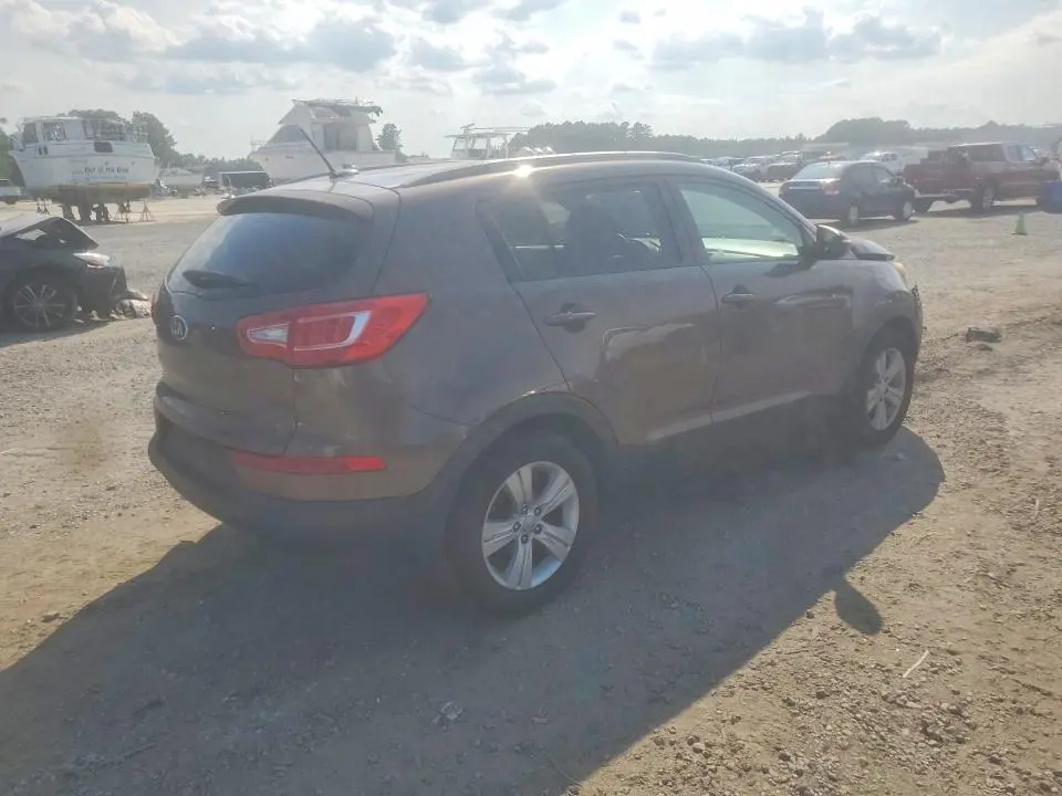 2013 KIA SPORTAGE LX  
