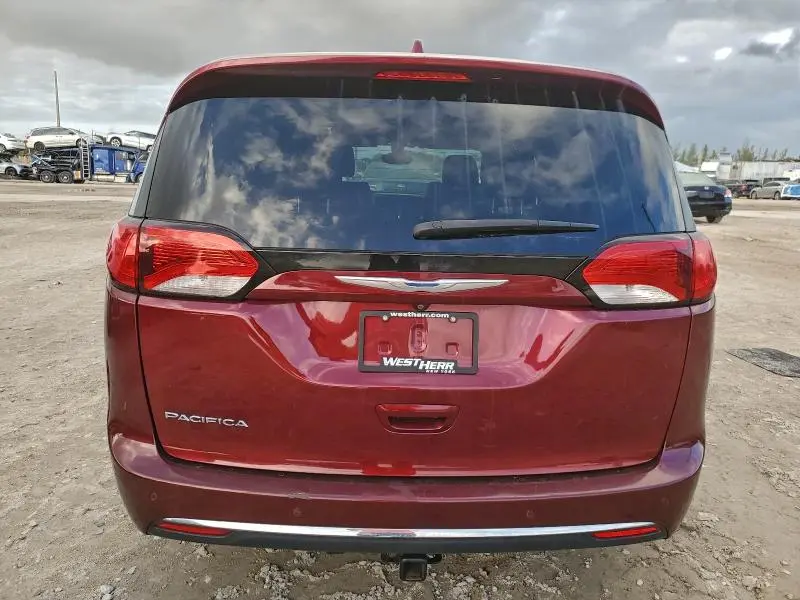 2017 CHRYSLER PACIFICA TOURING L  