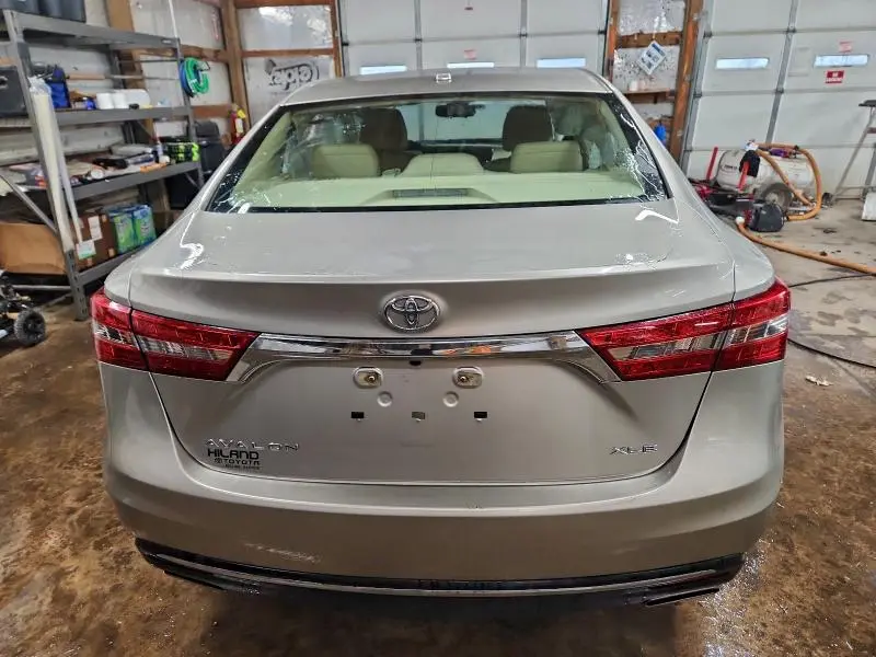 2017 TOYOTA AVALON XLE  