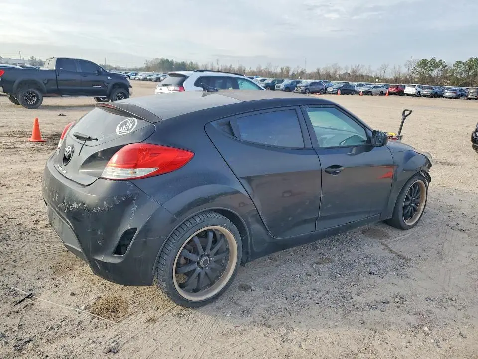 2014 HYUNDAI VELOSTER   